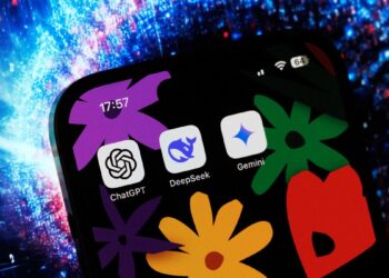 DeepSeek Overtakes OpenAI’s ChatGPT as Leading Free App in U.S.