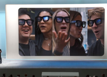 The XR Weekly Roundup (February 4, 2025): Meta Achieves Record Q4 2024, Apple Continues AR Glasses Journey, and More!